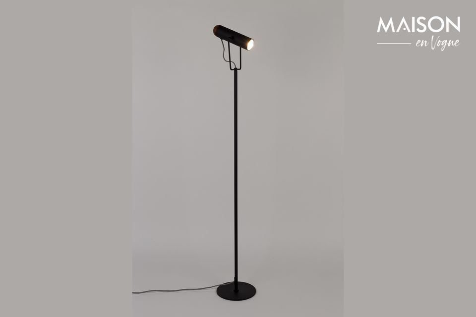 Aanval ketting Aanwezigheid Staande lamp Marlon Zwart Zuiver - Een moderne en gedurfde vloerlamp