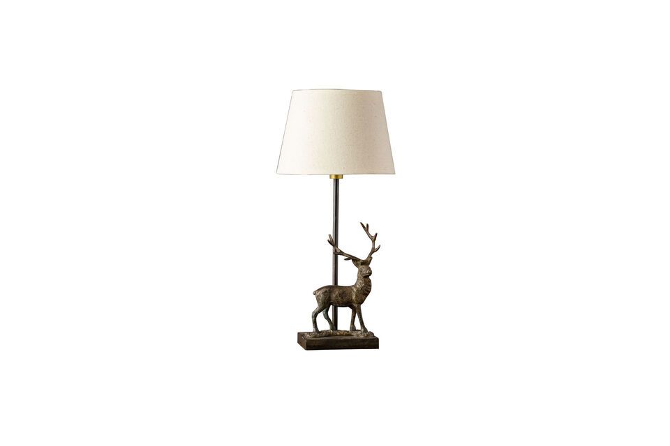 Maak elke ruimte uniek met deze elegante lamp.