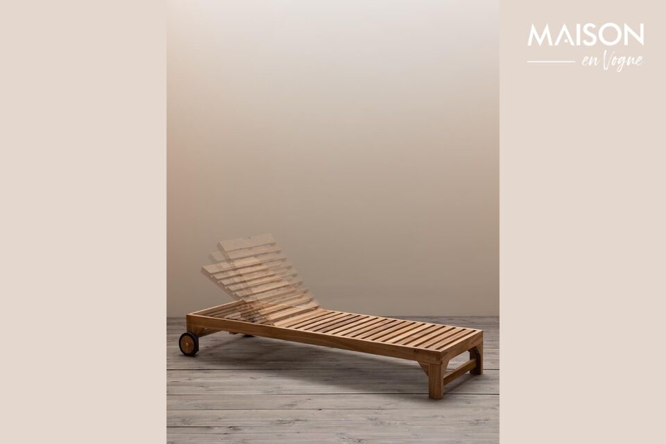 Ontdek onze nieuwste chaise longue collectie met het model Tirama, ontworpen in hoogwaardig teakhout